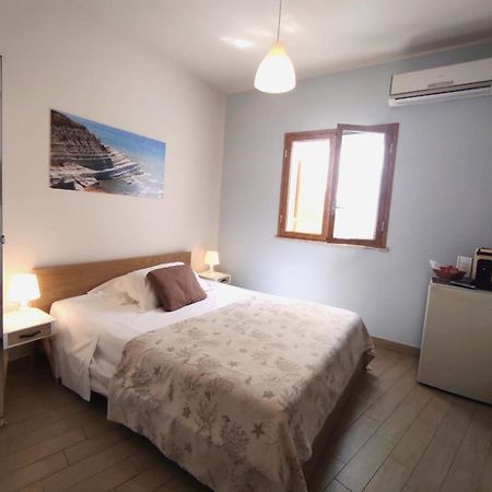 Case Vacanze Baia Realmonte Ngoại thất bức ảnh